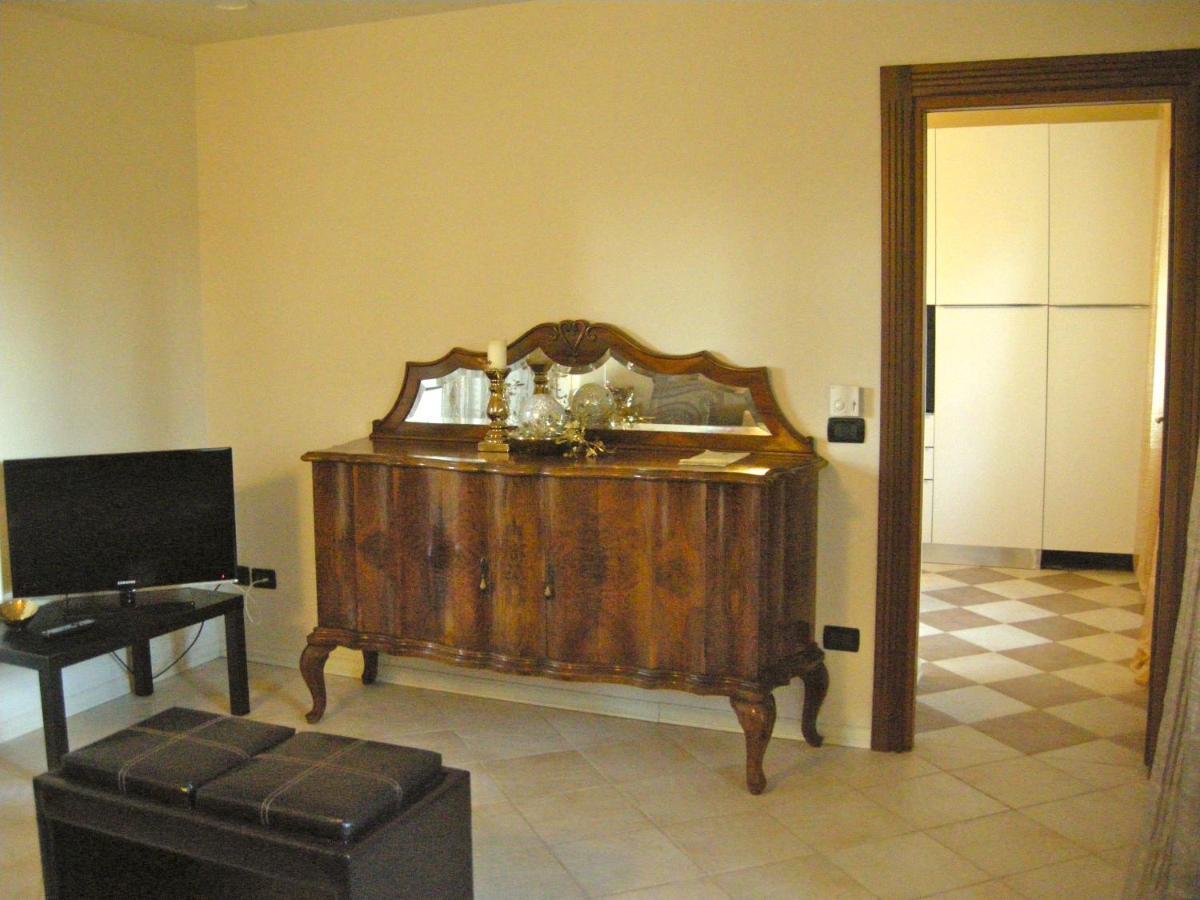 Villa Scati Apartments Melazzo Eksteriør bilde
